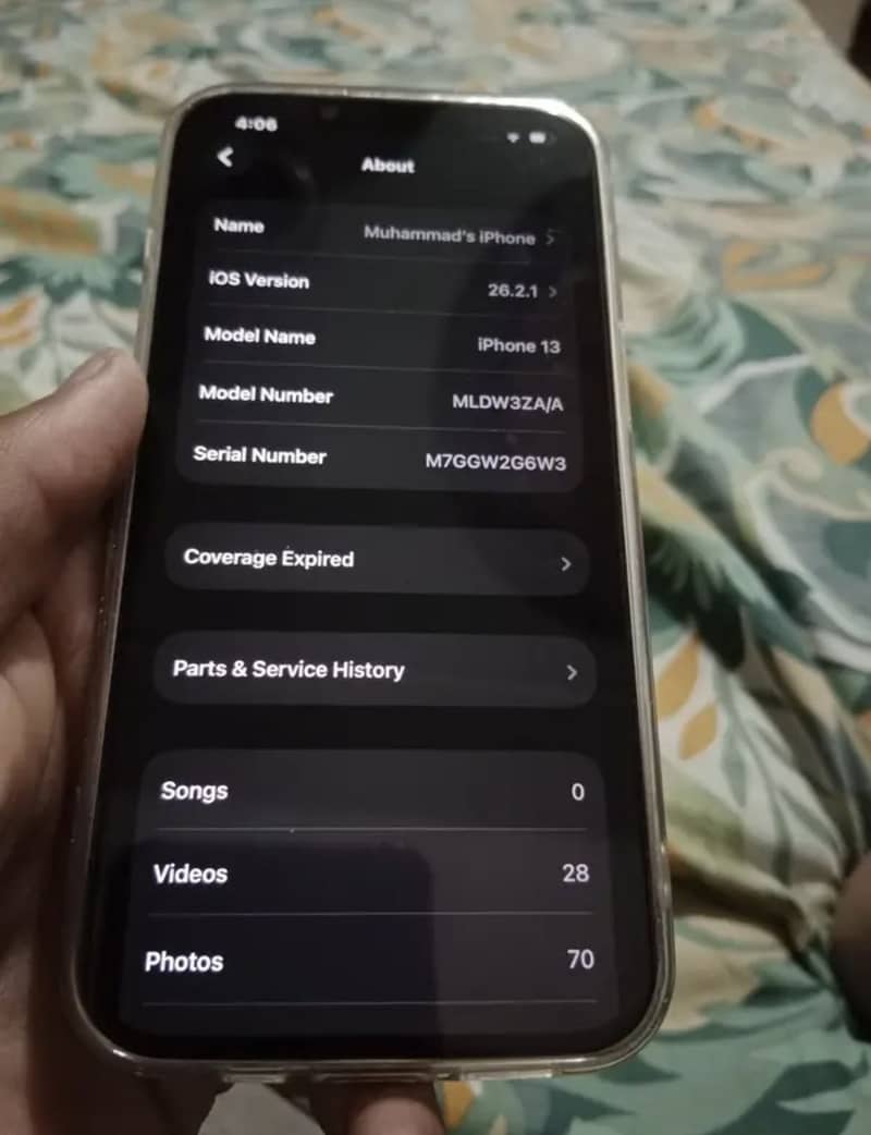 Apple iPhone 13 4