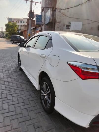 Home used Toyota Corolla Altis 2022 B 2 B jeniun