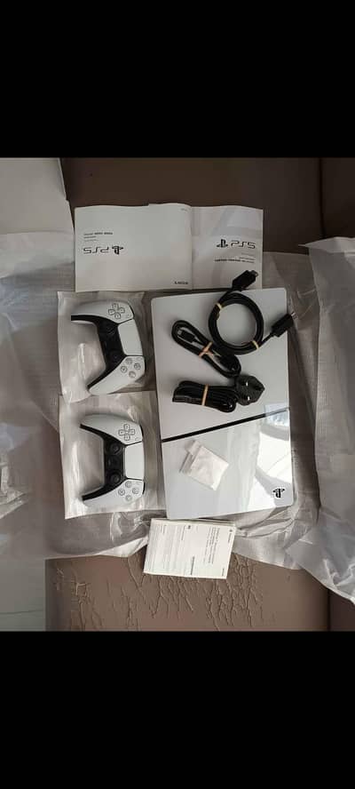 Ps5 Slim Game Disk Edition . Complete Box urgent for sale