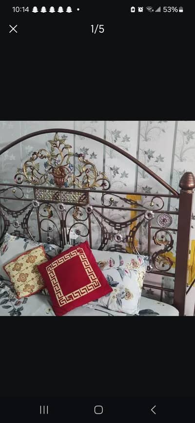 Iron bed set with dressing&side tabels