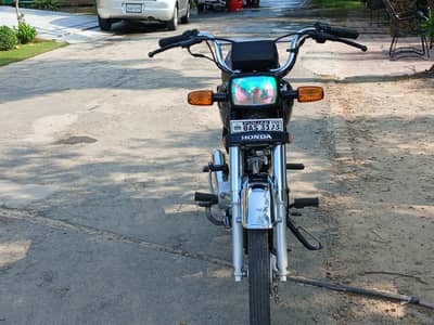 Honda CD 70 2025 model