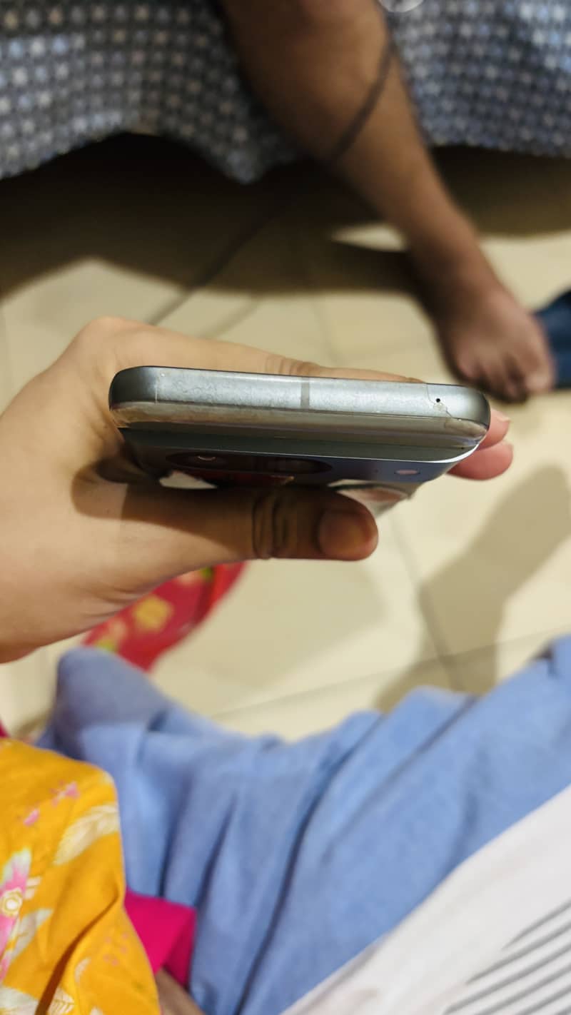 Google Pixel 8 6