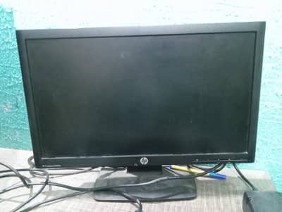 monitor with CPU with mouse and keyboard everything available