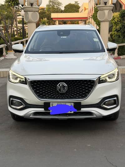 MG HS 2021
