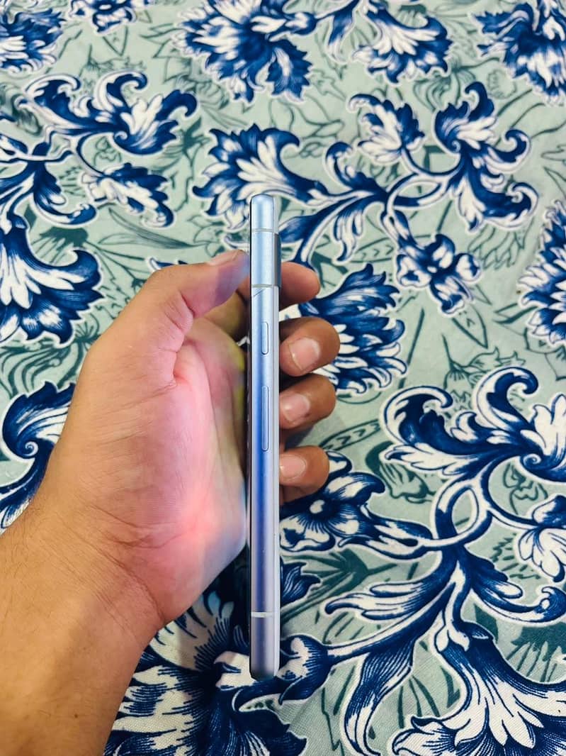 Google Pixel 7a 3