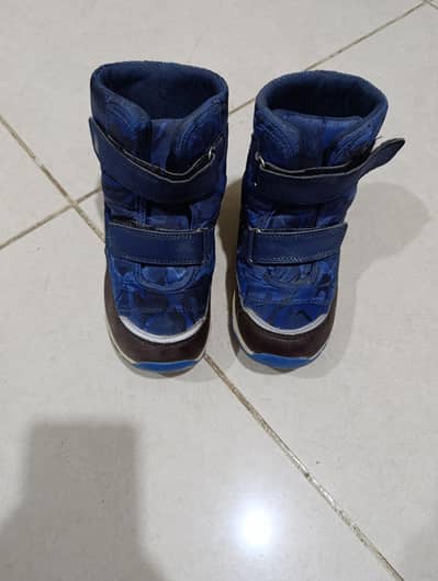 TU brand boys shoes bought from UK worn only 3 times in excellent