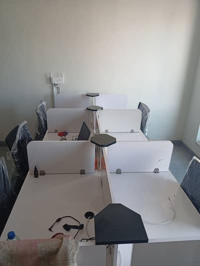 IT DEPARTMENT TABLE