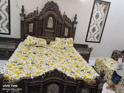 Chinotti furniture