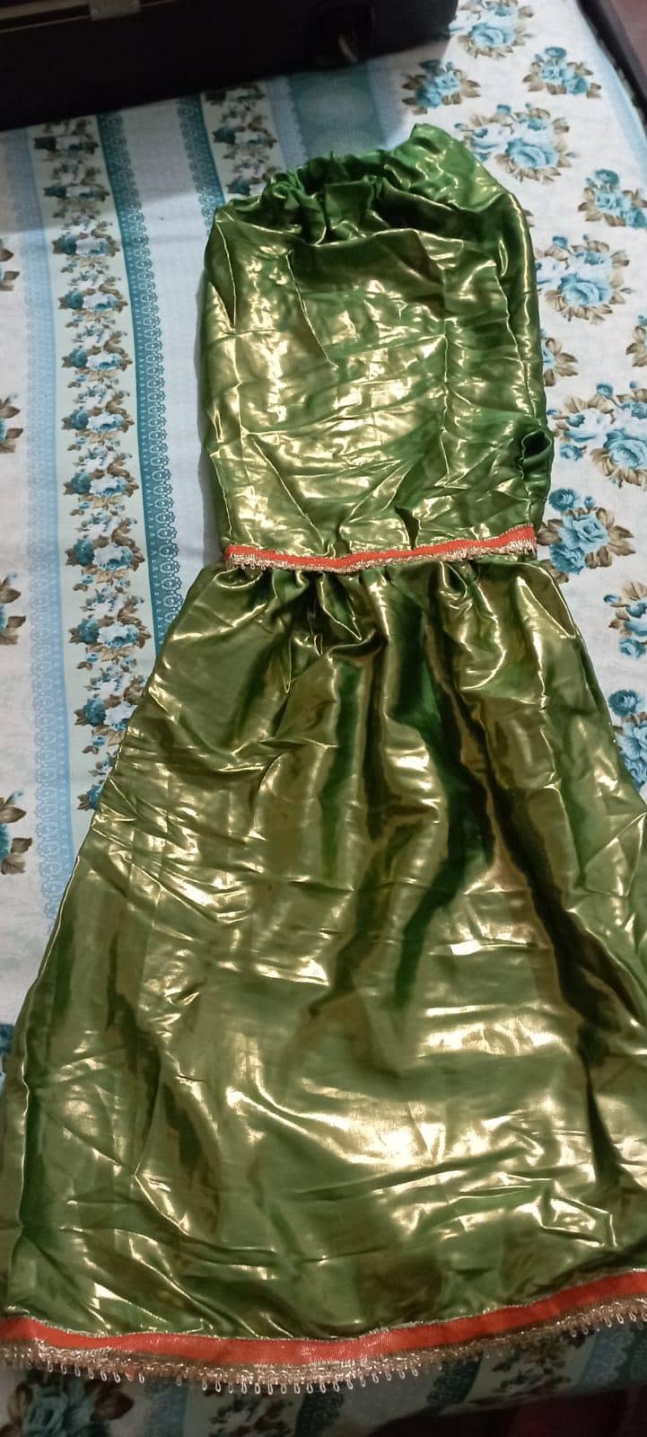dresses different rate 1