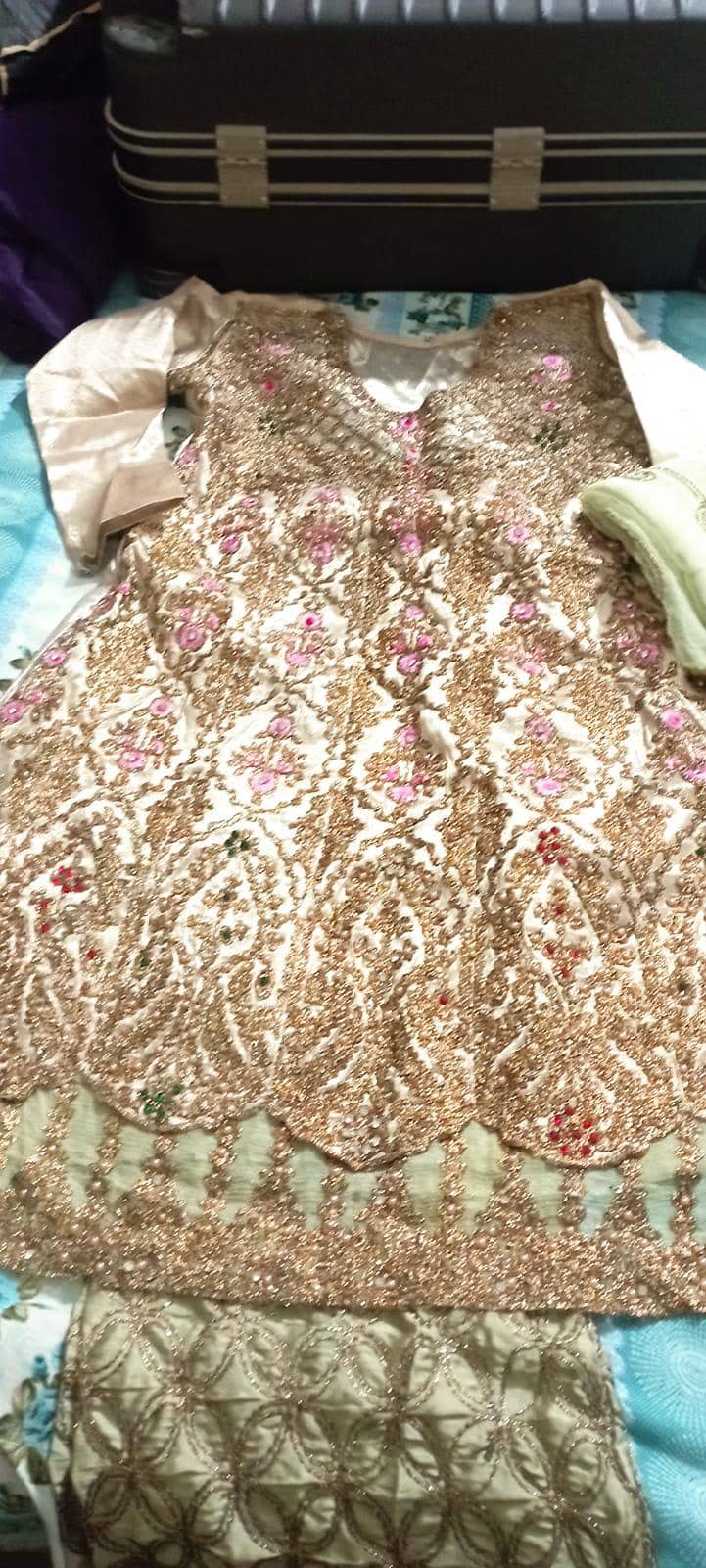 dresses different rate 3