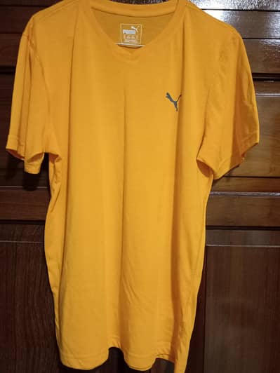 Puma International brand Tshirt