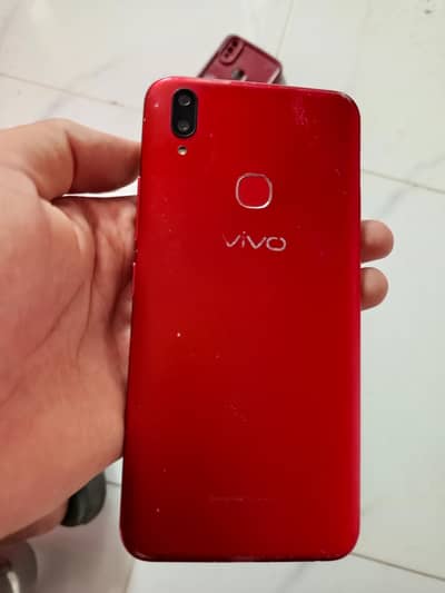 Vivo Y85 4 +64 gb panl changed or sim nhi chla Rahi phly chlti thi