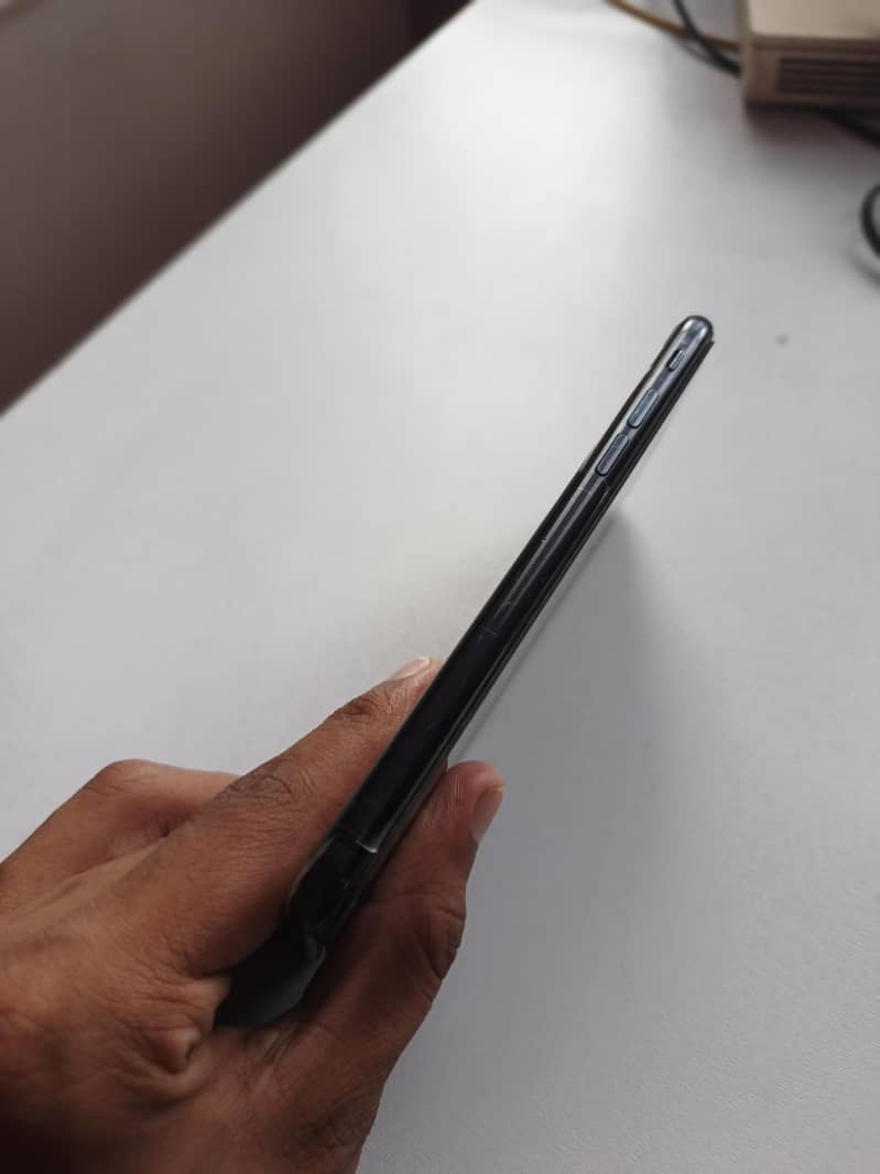 Apple iPhone SE 2 2