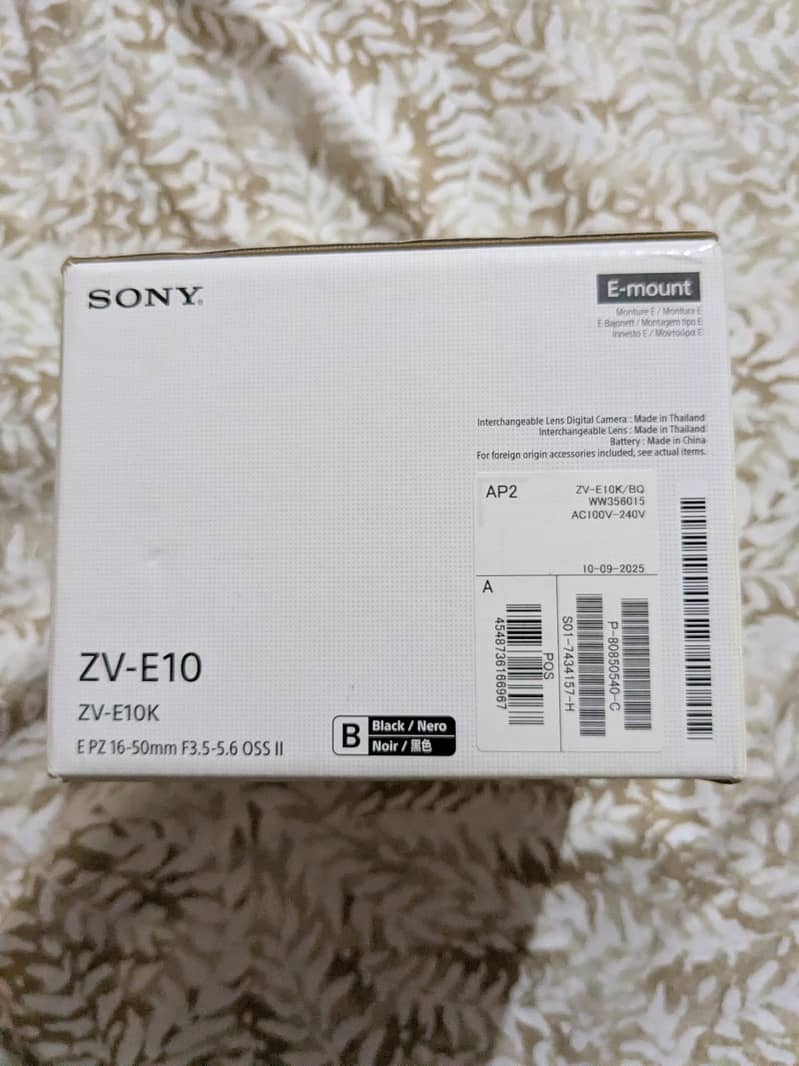 SONY ZV- E10 14