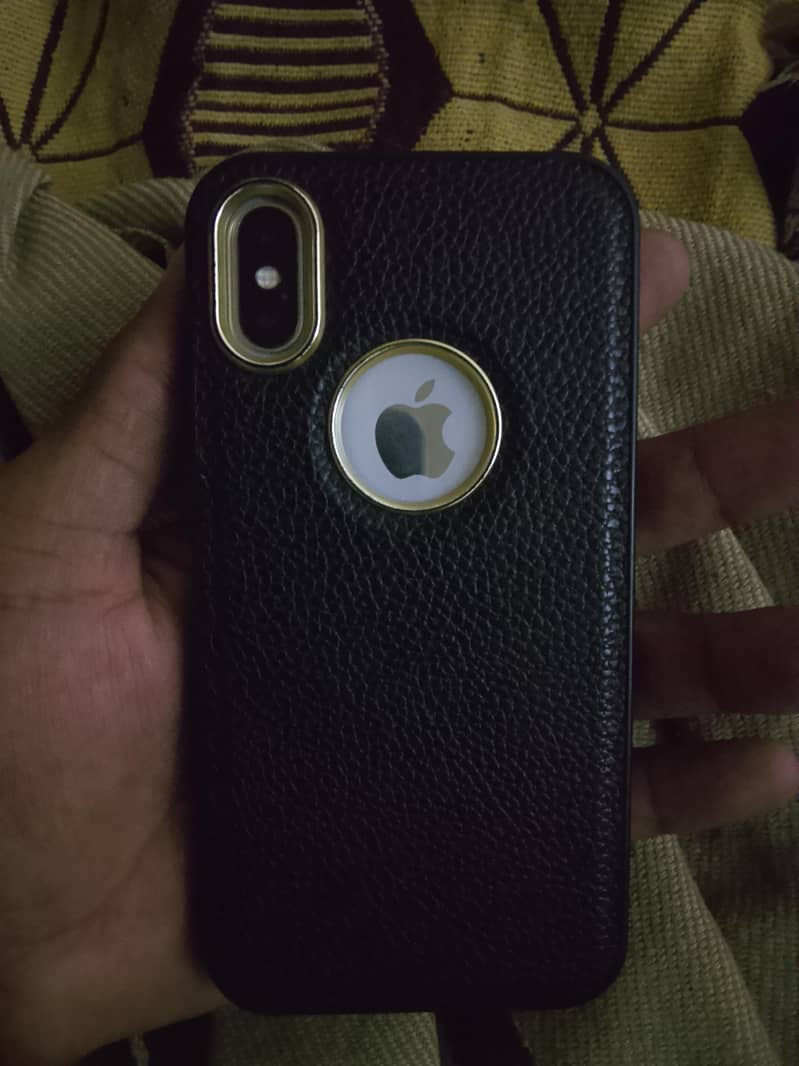 Apple iPhone X 3
