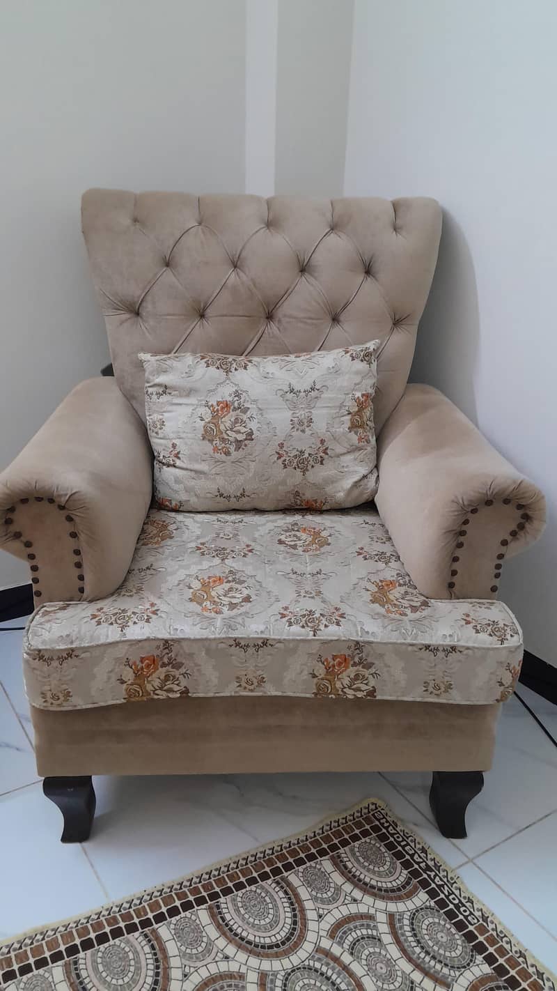 sofa sell 1