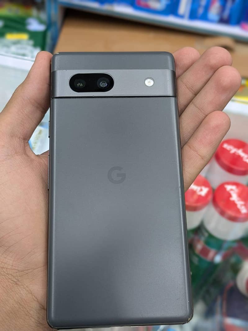 Google Pixel 7a 1