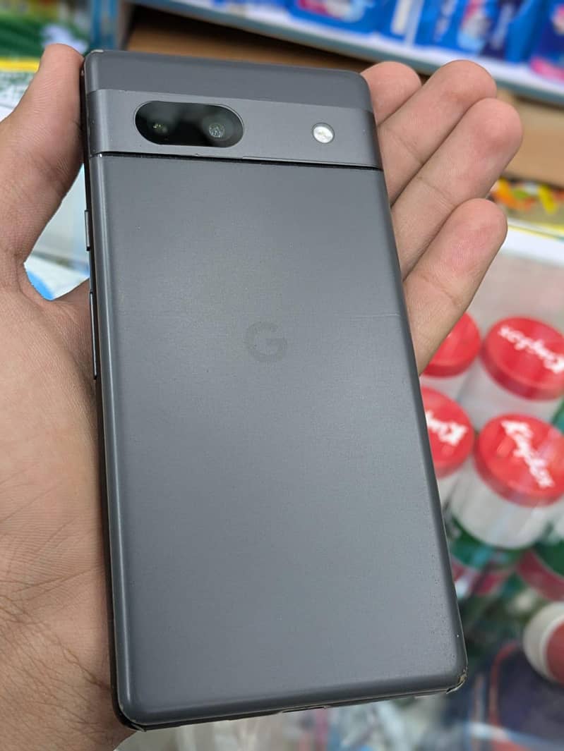 Google Pixel 7a 2