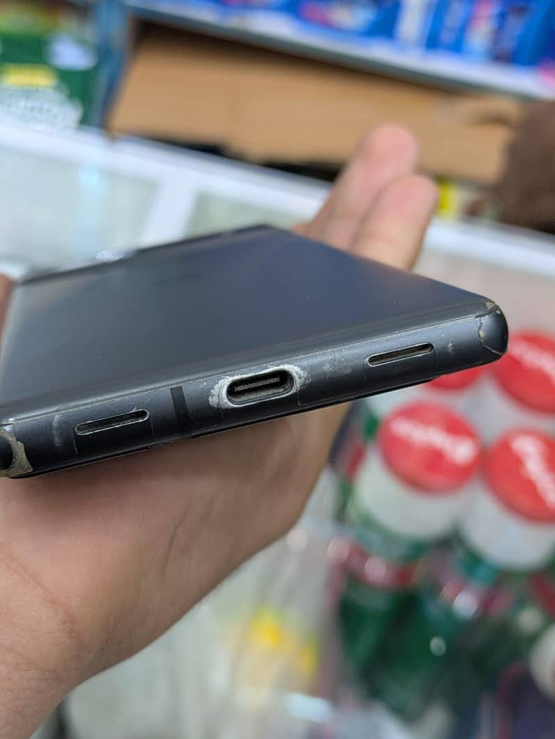 Google Pixel 7a 5