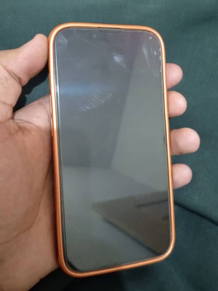 Apple iPhone 13 128 jv with charger 10/10 1