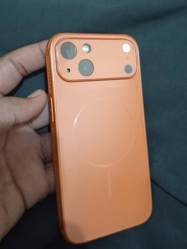 Apple iPhone 13 128 jv with charger 10/10 3