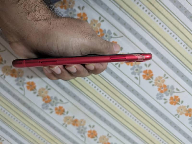 Apple iPhone 11 6
