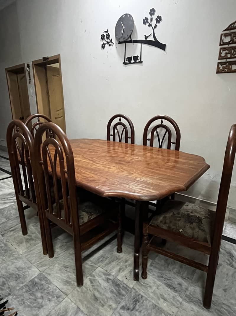 Dining table 3