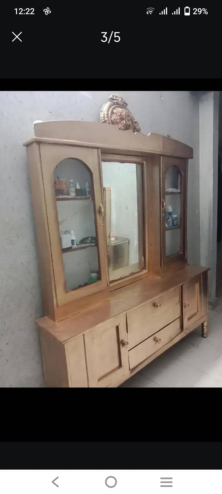 dressing, mattress,side tables 0