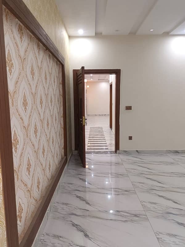 1کنال گھر برائے سیل محافظ ٹاؤن لاھور 1