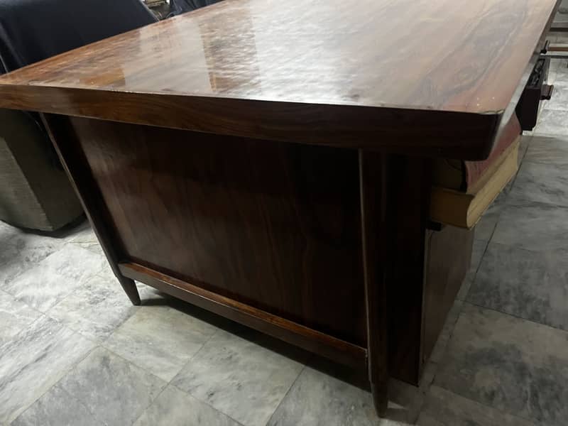 Office table 2
