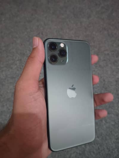 Apple iPhone 11 Pro( exchange possible)