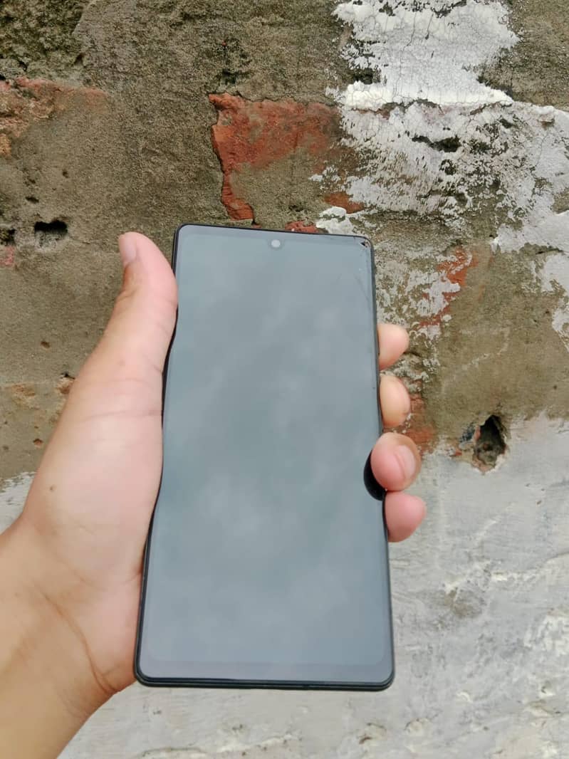 Google Pixel 6a 5