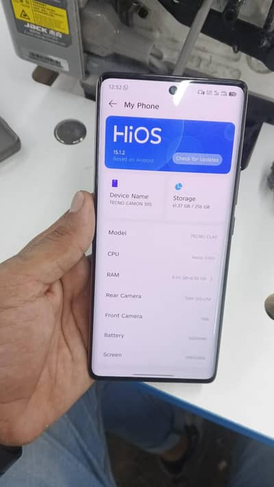 Tecno CAMON 30S