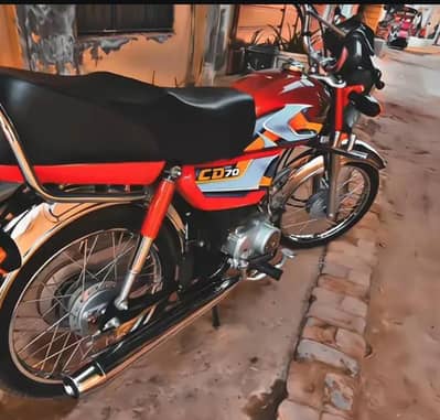 Honda cd 70 25/26 For sale urgent  Number Laga ha