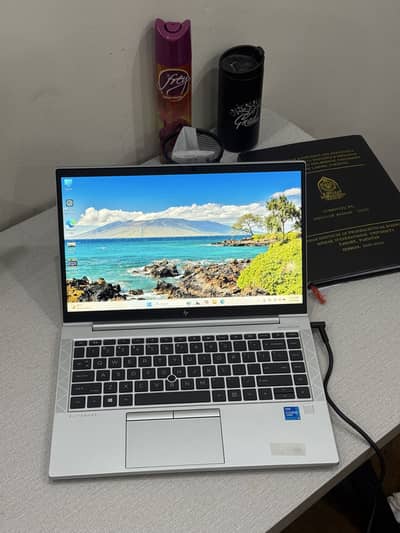 HP Elitebook i5 11th generation/ 840 G8 / TOUCH SCREEN