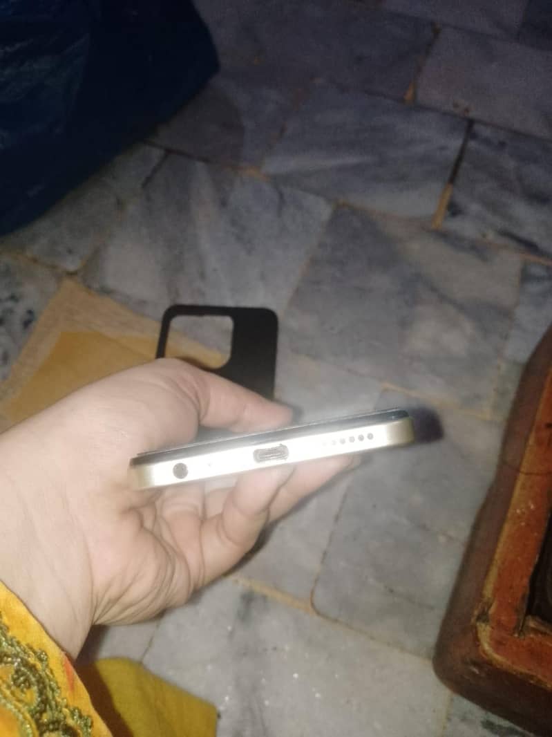 itel A70 4