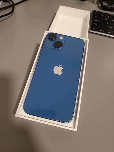 Iphone 13 (Like a New Box pack)