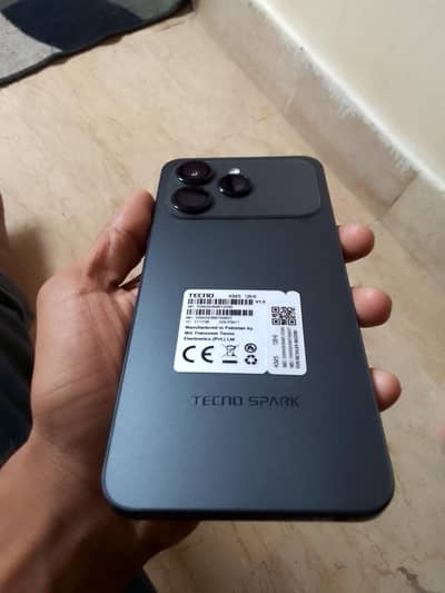 Tecno spark 40