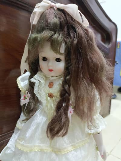 Beautiful Slim n Smart Doll