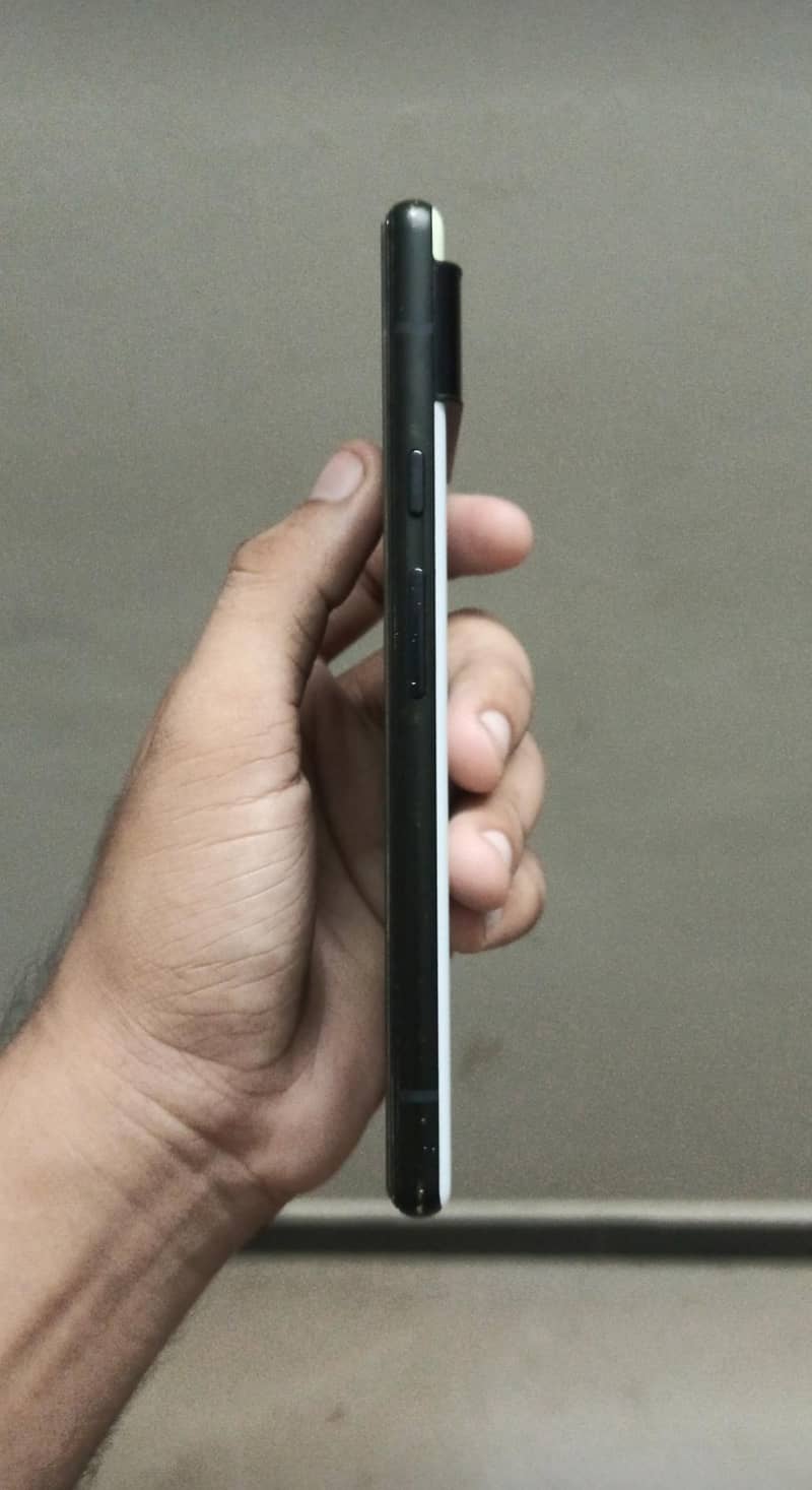 Google Pixel 6 3