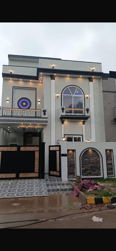 5 Marla BrandNew House Available For Sale