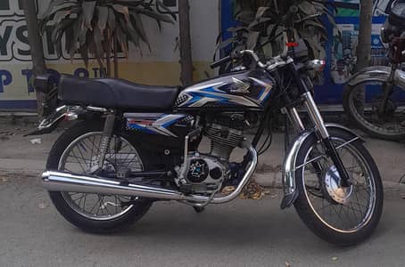 Honda CG 125 2016 Model – Excellent Condition | Well Maintained