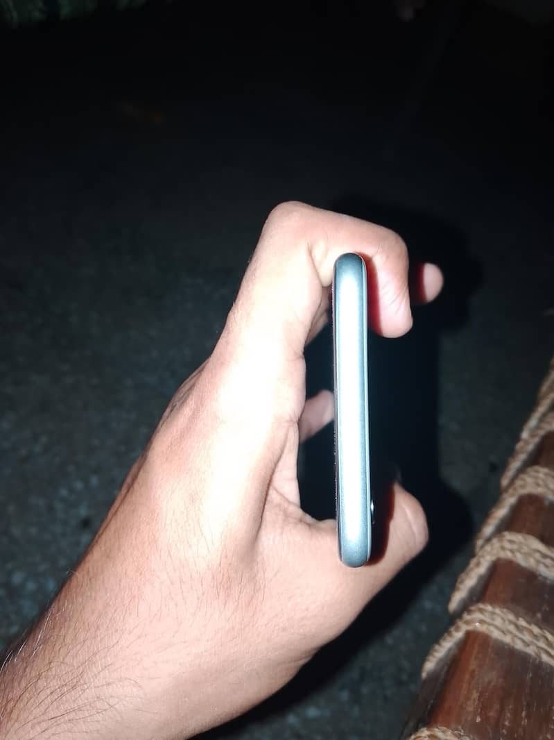 Apple iPhone 6S 8