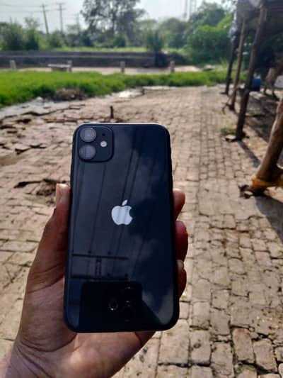 Apple iPhone 11 Mdm Water pack guranted