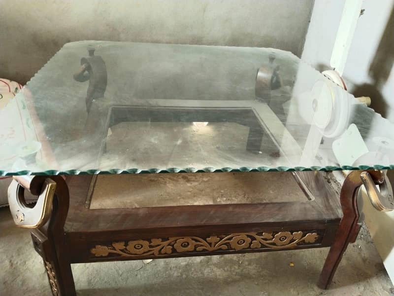 center table 0
