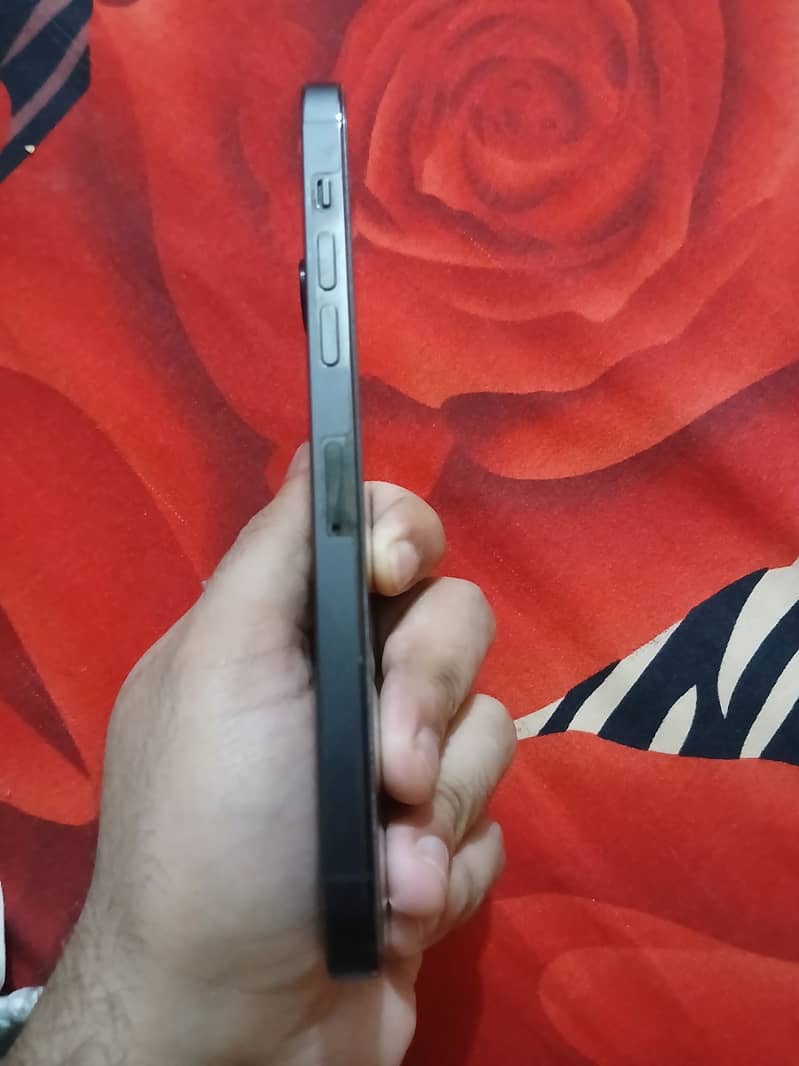 14pro Max 4