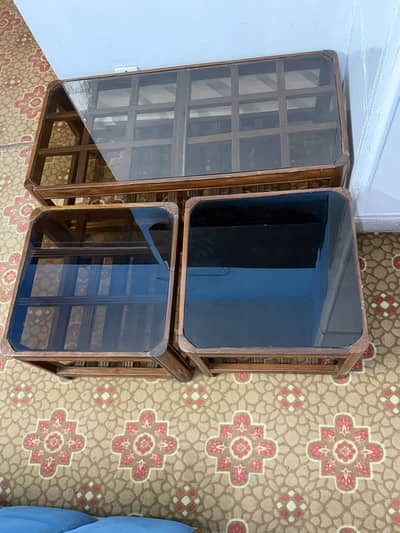 Wooden Coffee Table Set (3 Pieces) – Glass Top – Excellent Condition