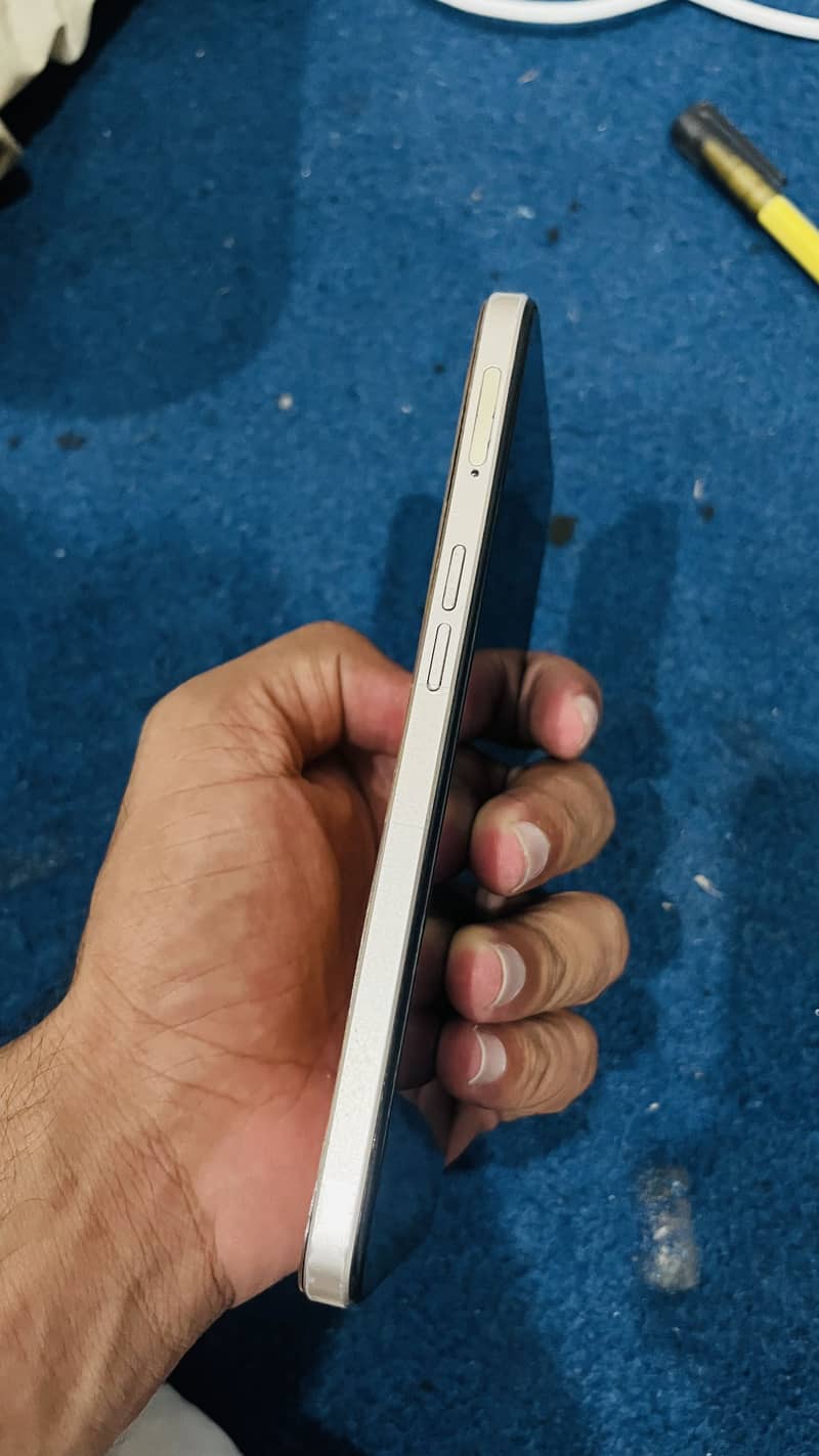 OPPO A57s 3