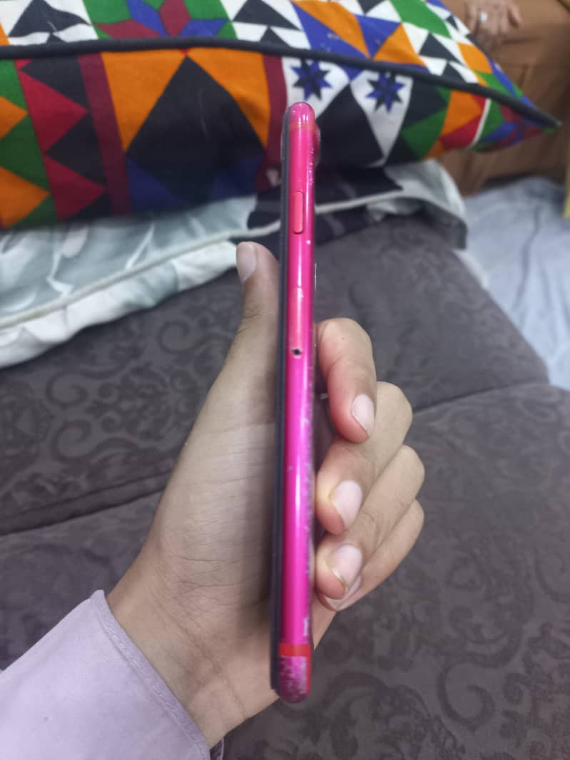 IPHONE 7 2