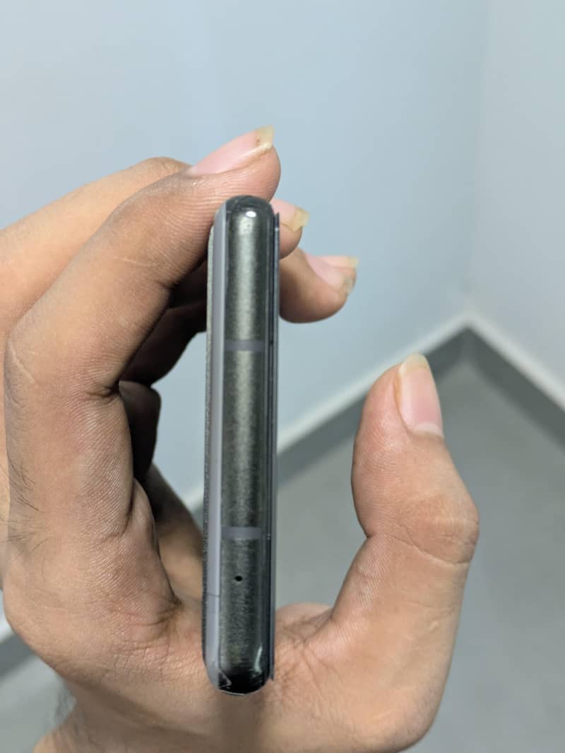 Google Pixel 6a 4